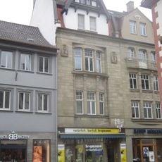 Wohn- und Geschäftshaus