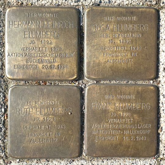 Stolperstein à la mémoire de Hermann Heinrich  Blumberg