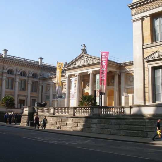 The Taylor Institute, The Ashmolean Museum, and 41 Beaumont Street