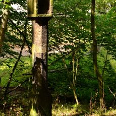 Boží muka u silnice na západním okraji Blahuňova
