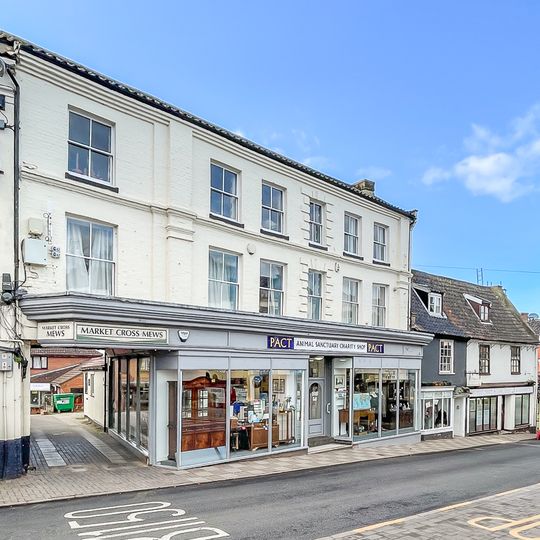 25, Market Place