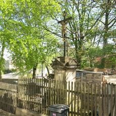 Kříž v Lidické ulici v Kamenickém Šenově