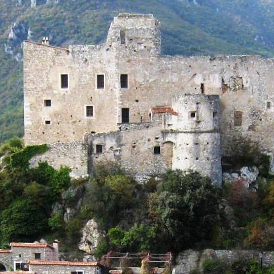 Clavesana Castle