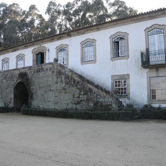 Casa do Vinhal, incluindo a capela e os jardins
