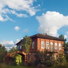 Дом купца Снявина с воротами (Крапивна)