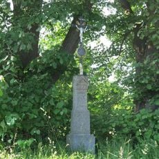 Kříž na rozcestí u tenisových kurtů v Tajanově