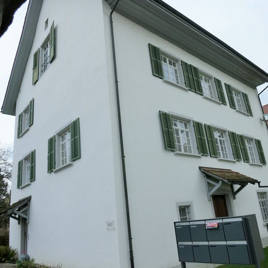 Römisch-katholisches Pfarrhaus