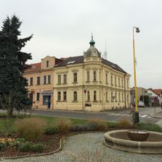 Kašna v parku Antonína Švehly v Říčanech