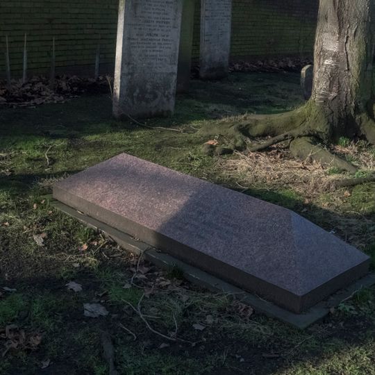 Monument To Samuel Favell, North Section