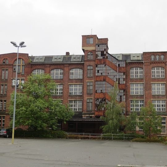 Bruno-Salzer-Straße 2