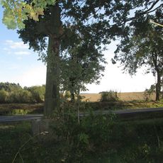 Kříž východně od Kuní