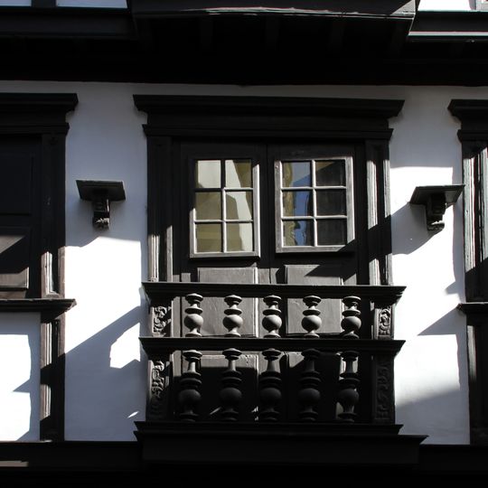 Prédio na Rua Egas Moniz, 113