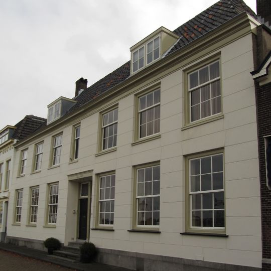 Hooikade 15, Dordrecht