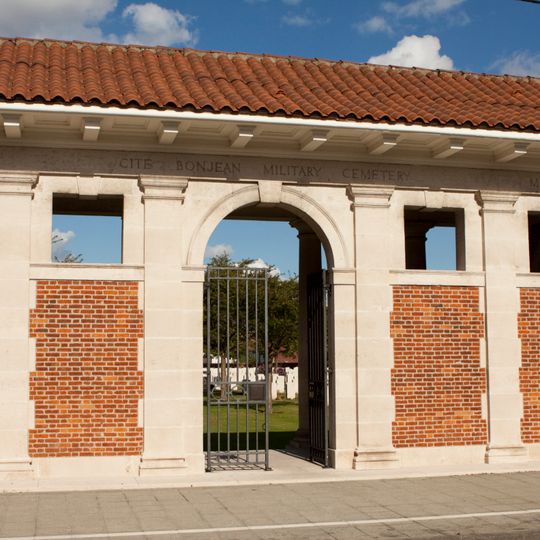 Cité Bonjean Military Cemetery