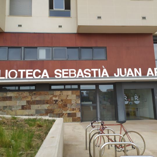 Biblioteca Municipal Sebastià Juan Arbó