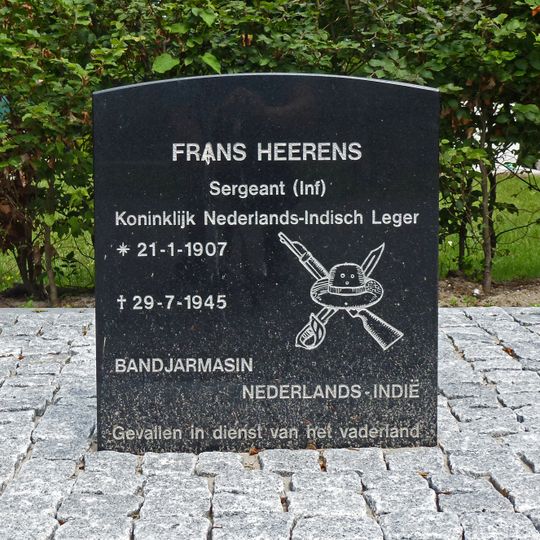 Monument voor Frans Heerens