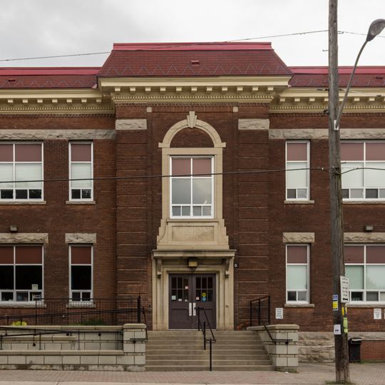 Mutchmor Public School