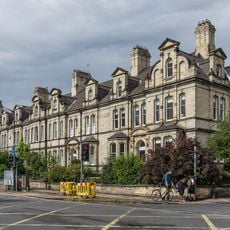 134-140, Clifton Green