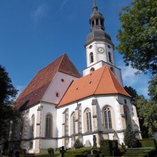 Einzeldenkmale der Sachgesamtheit Ev. Stadtkirche Strehla und Kirchhof Strehla: Kirche (mit Ausstattung), Leichenhalle auf der Friedhofserweiterung, 22 Grabmale, eine Grabanlage, Denkmal für die Gefallenen des deutsch-französischen Krieges und Krie