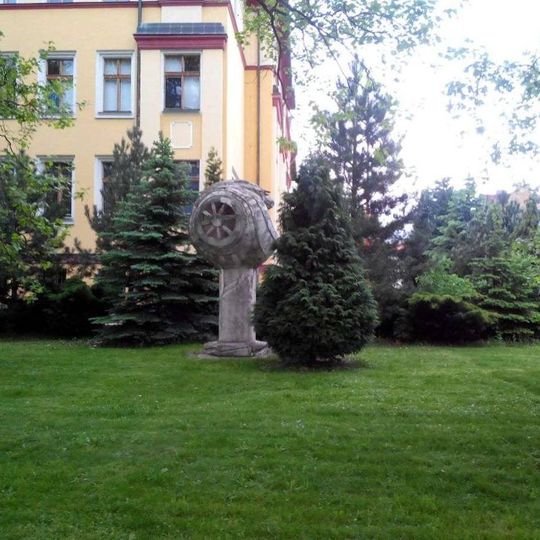 Socha Pocta F. J. Gerstnerovi v Chomutově