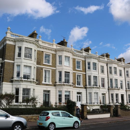 1-6, Clifton Terrace