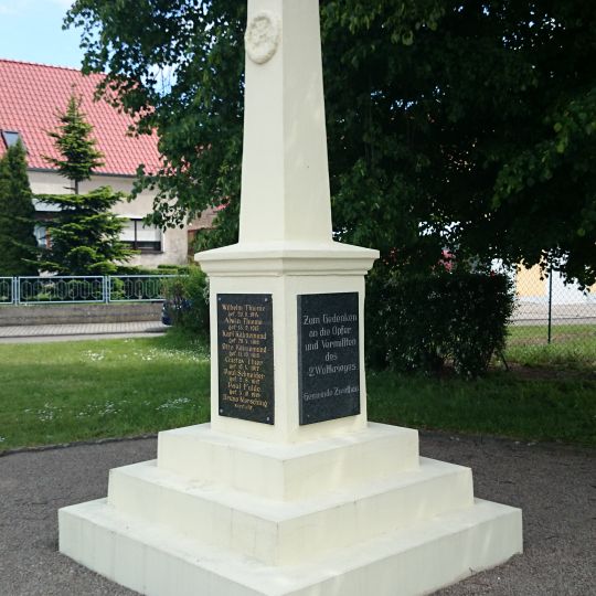 Denkmal für die Gefallenen des Ersten Weltkrieges Friedensplatz -