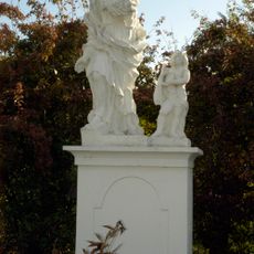 Figur Christus mit Putto