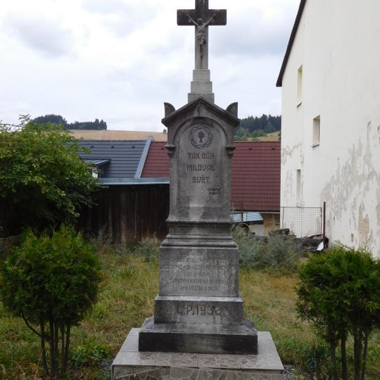 Wayside cross in Věcov