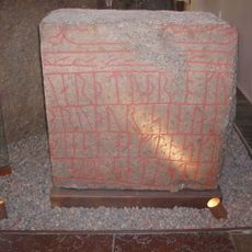 Danmarks runeindskrifter 220