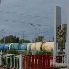 Памятный знак в честь железнодорожников, погибших в годы Великой Отечественной войны (Бологое)