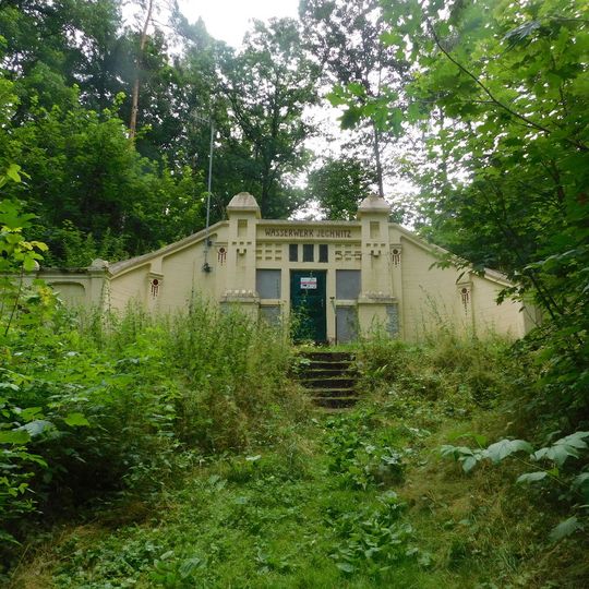 Secesní vodárna v Jesenici