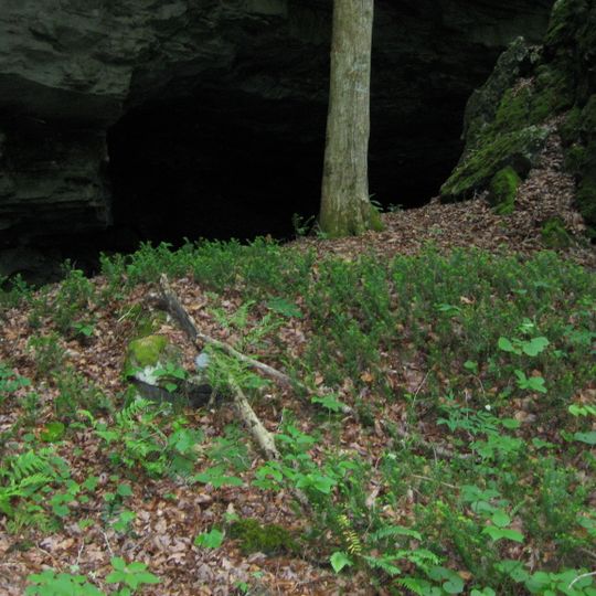 Bat Cave and Cascade Caverns State Nature Preserves