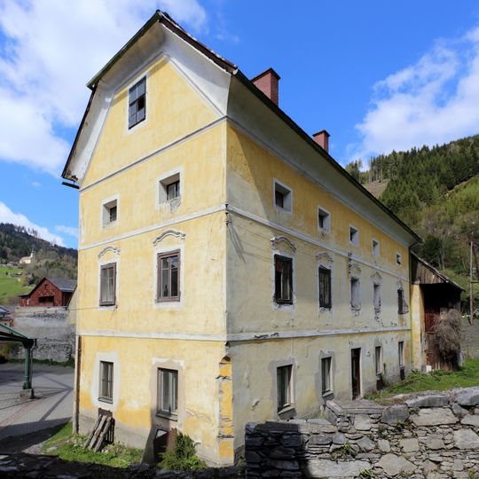 Ehem. Gewerkenhaus und Umgrenzungsmauer