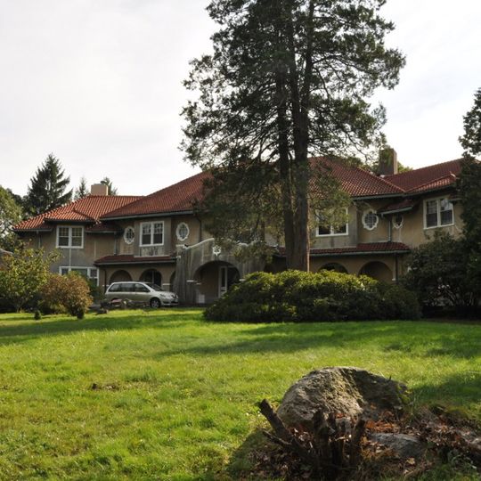 House at 152 Suffolk Road