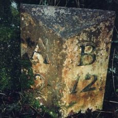 Milepost 40 Metres North Of Entrance To Heckley House