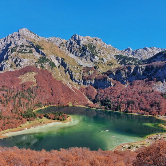 Trnovačko Lake