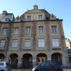 Immeuble, 17 place Ducale