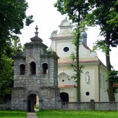 Pozostałości zespołu kościelnego w Rogowie