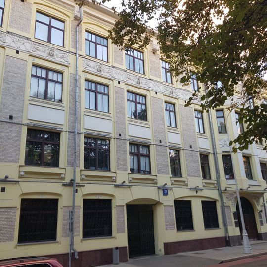 Gogolevsky Boulevard, 21