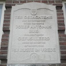 Monument voor Jozef Buis