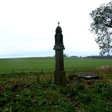 Boží muka u silnice severně od Kaliště