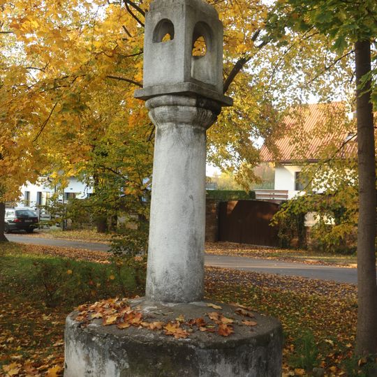Zvonička v Starokolínské ulici v Újezdu nad Lesy