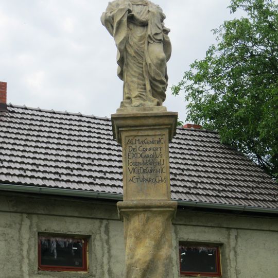 Sloup se sochou Panny Marie