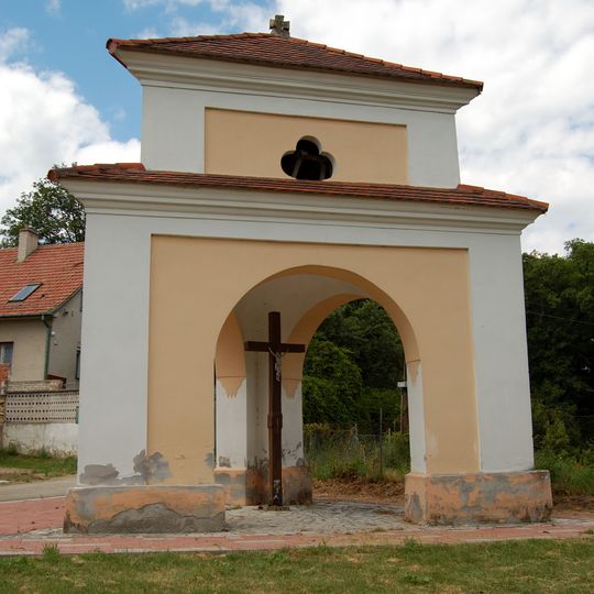 Farský kostol sv. Ladislava, zvonica