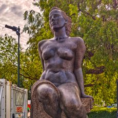 Statue