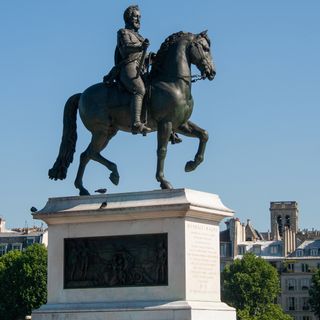 Equestrian statue of Henry IV