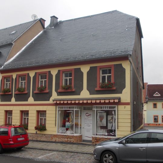 Wohnhaus in Ecklage Chemnitzer Straße 7