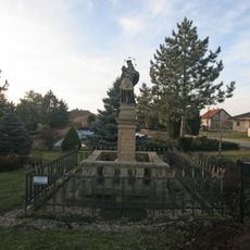 Sloup se sochou svatého Jana Nepomuckého