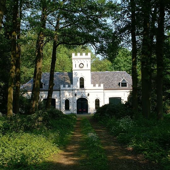 Beverweert: koetshuis
