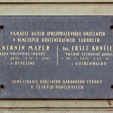 Pamětní deska zaměstnancům ONV